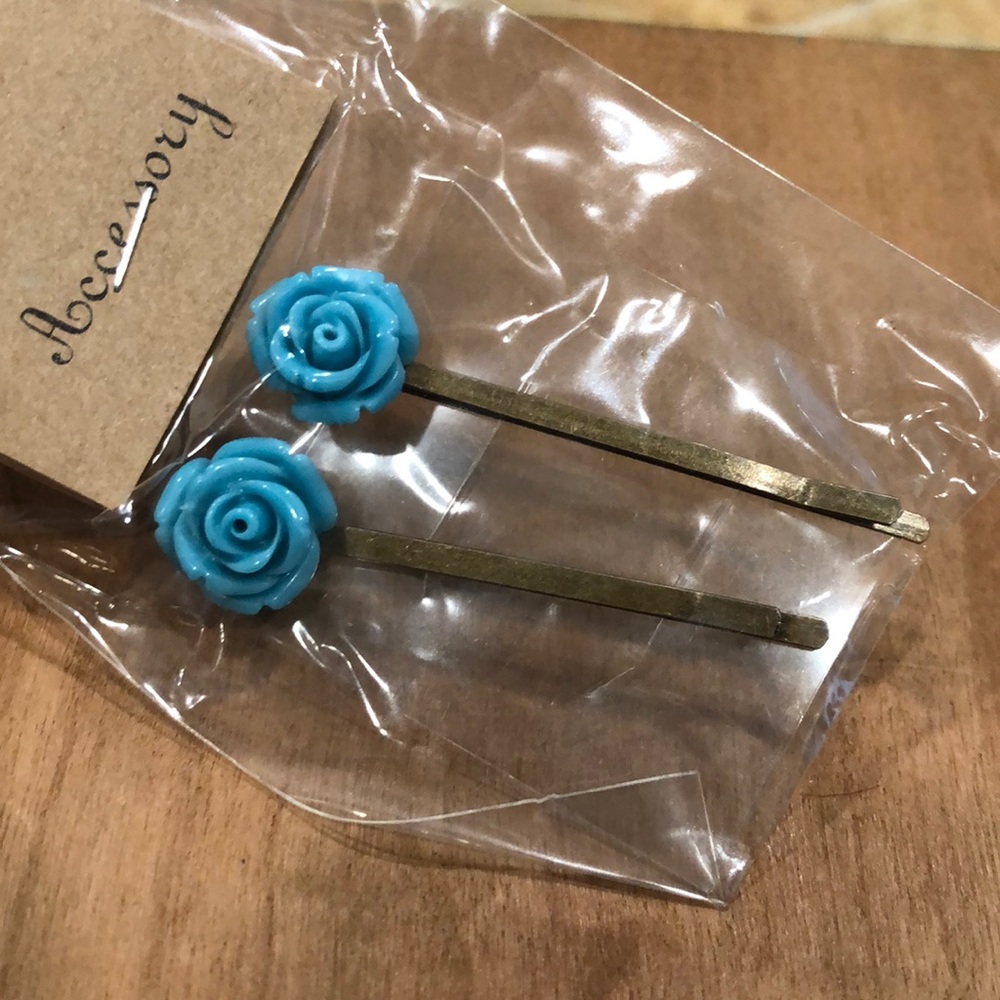 ModCloth Rose Bobby Pins